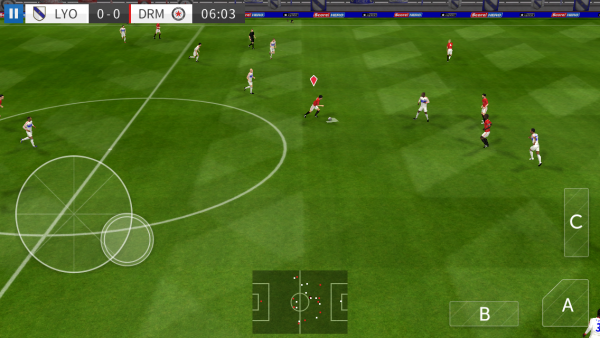 How to break through defences in Dream League Soccer 2016